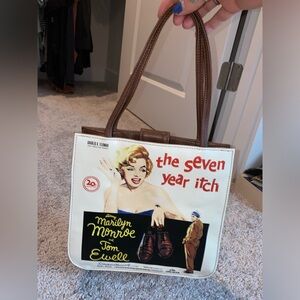 Marilyn Monroe Seven Year Itch  Purse  20th Century Fox Classic Collection NEW